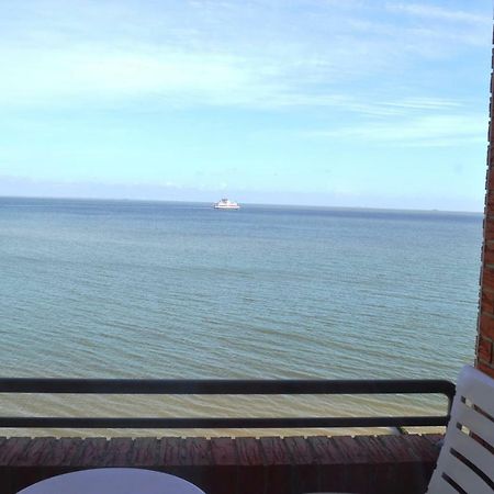 Ferienwohnung Im Strandhotel Wyk auf Föhr المظهر الخارجي الصورة