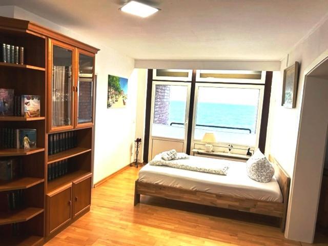 Ferienwohnung Im Strandhotel Wyk auf Föhr المظهر الخارجي الصورة