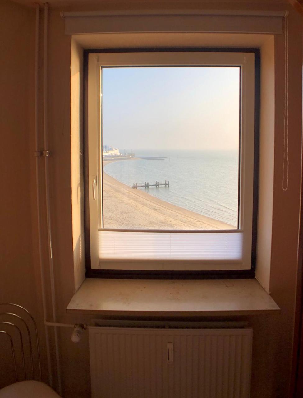Ferienwohnung Im Strandhotel Wyk auf Föhr المظهر الخارجي الصورة